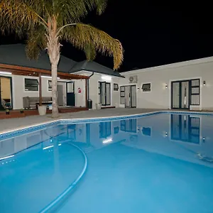 boston-house.hotels-capetown.com/