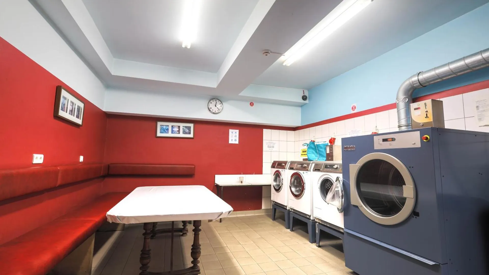 Pegasus Hostel Berlin 0*,